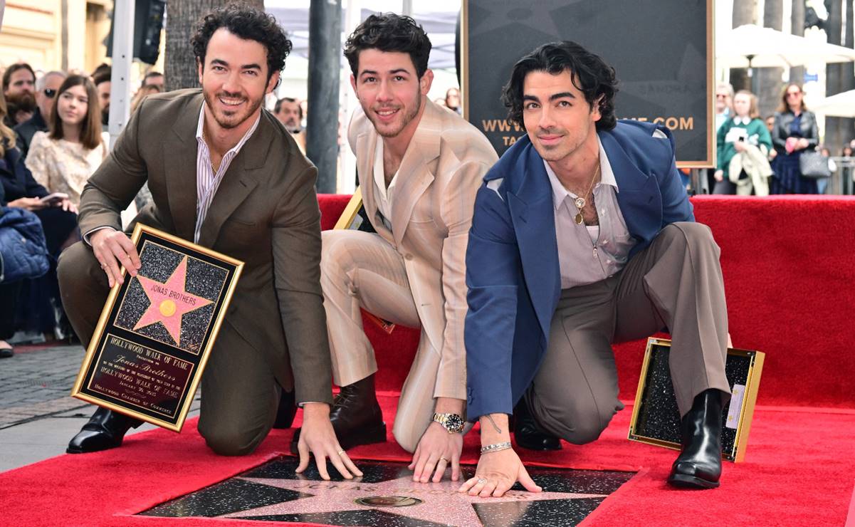 Los Jonas Brothers ya tienen su estrella en el paseo de la fama de Hollywood