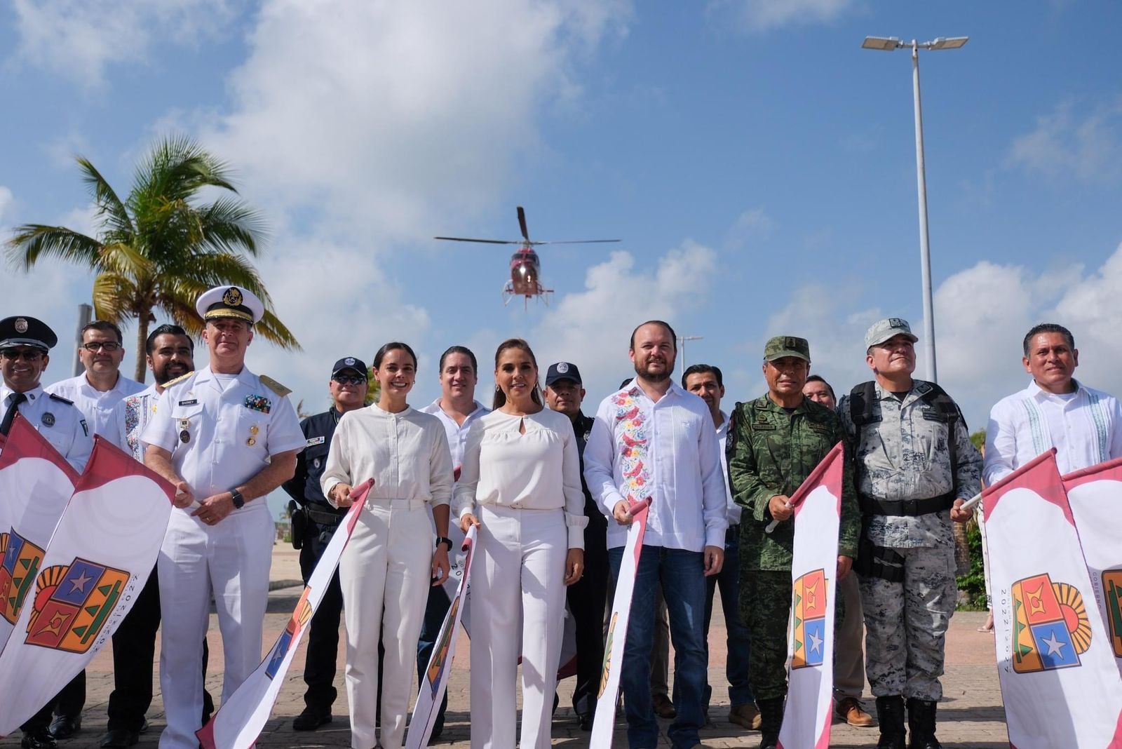 “Mara Lezama da banderazo operativo de Seguridad Vacacional: ¡Un verano seguro en Quintana Roo!”