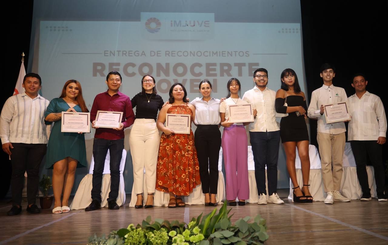Reconocimiento a la Excelencia: Jóvenes Cancunenses Destacan en el Día Internacional de la Juventud