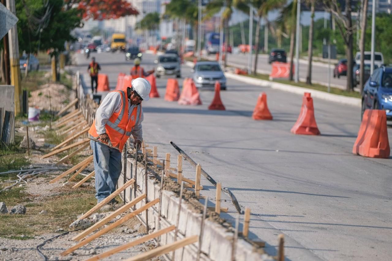 “Quintana Roo se Destaca: Lidera el aumento Industrial con un 34.7%”