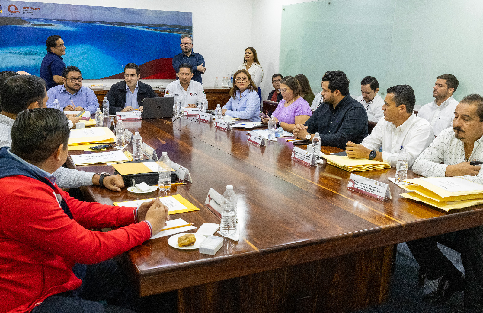 SEFIPLAN analiza propuestas para refinanciar deuda pública en Quintana Roo