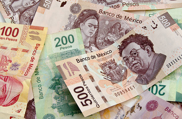 Estabilidad del peso mexicano al inicio de la jornada