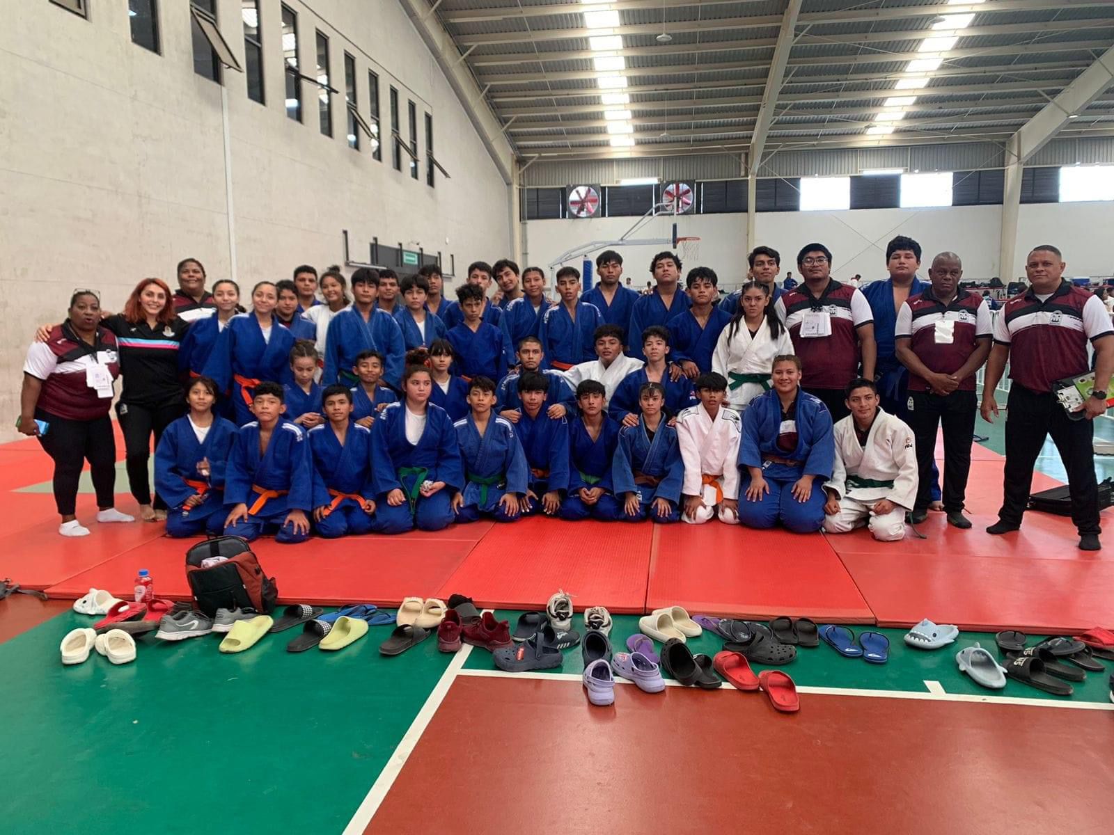 12 Judocas quintanarroenses avanzan a la fase final de los nacionales CONADE 2024
