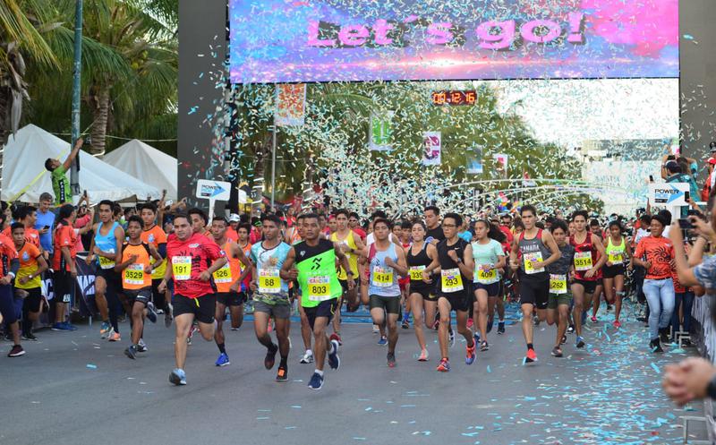 Realizan modificaciones en vialidades por  el Medio Maratón Cancún en su 54 Aniversario