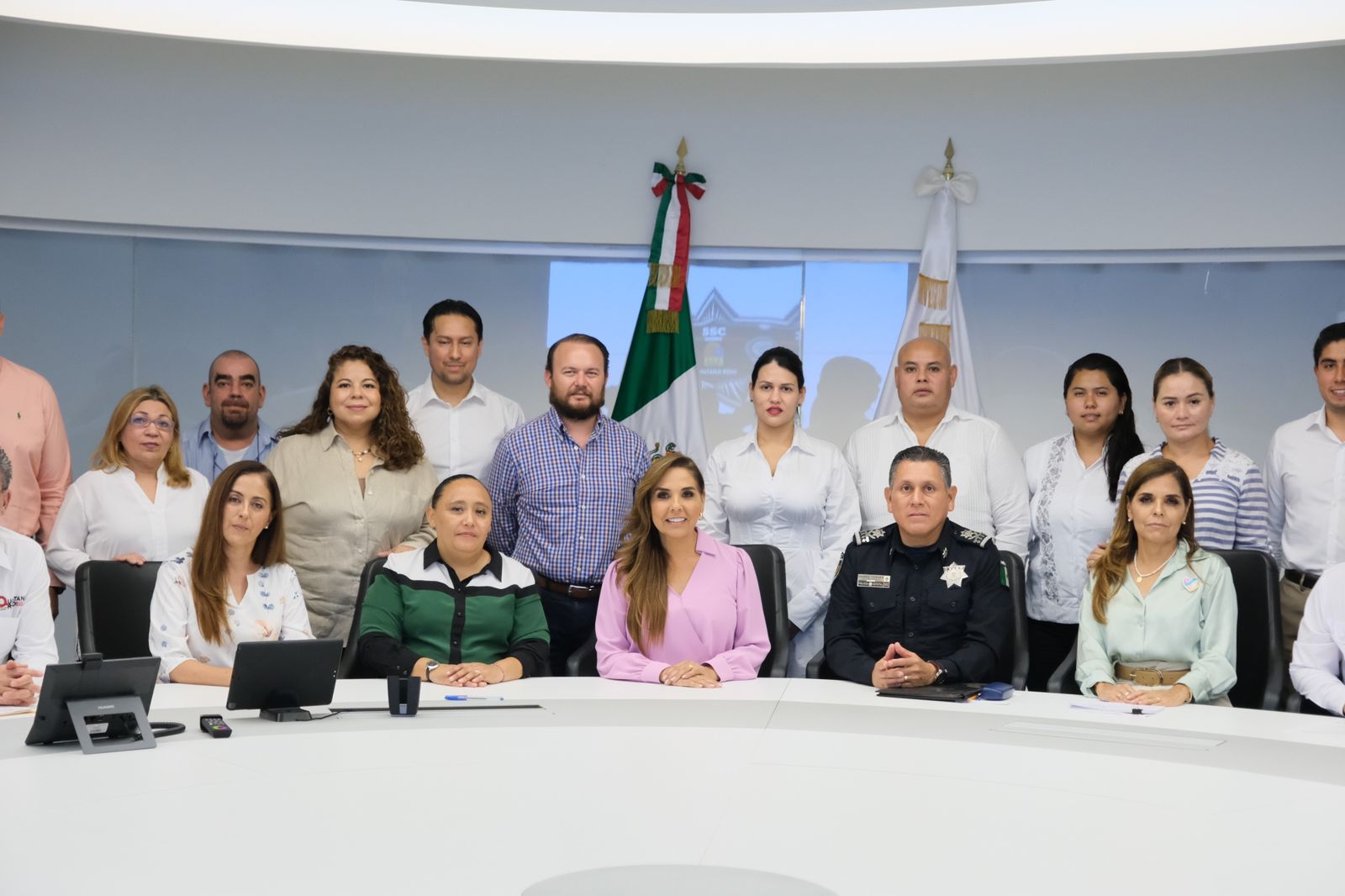 Quintana Roo instala comisión Intersecretarial para jóvenes y adultos